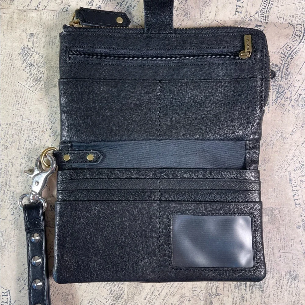 Fossil Becca Black Leather Wristlet Wallet Zip Around Organizer Clutch
